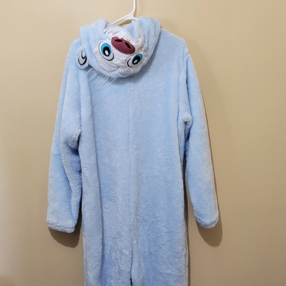 Yeti Abominable Snowman Onesie - Picture 5 of 9